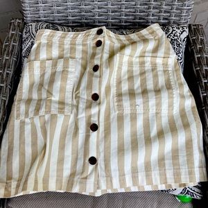 A beach Color and very cute